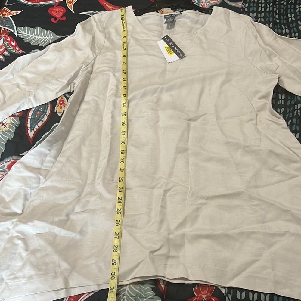 Cream Color Top - Picture 3 of 6